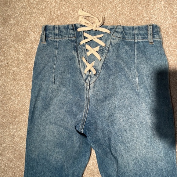 Urban Outfitter - BDG Lace Up Flare Jean - Picture 3 of 4
